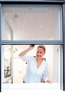 רשת גלילה אלומיניום לחלון רשת גלילה אלומיניום לחלון